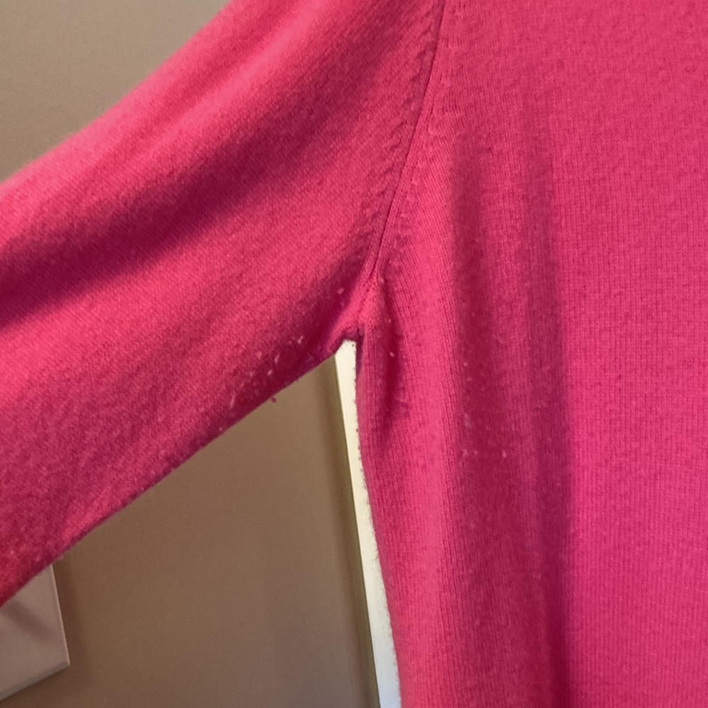 Charter Club Luxury cashmere v-neck hot pink sweater; XL - Picture 4 of 5